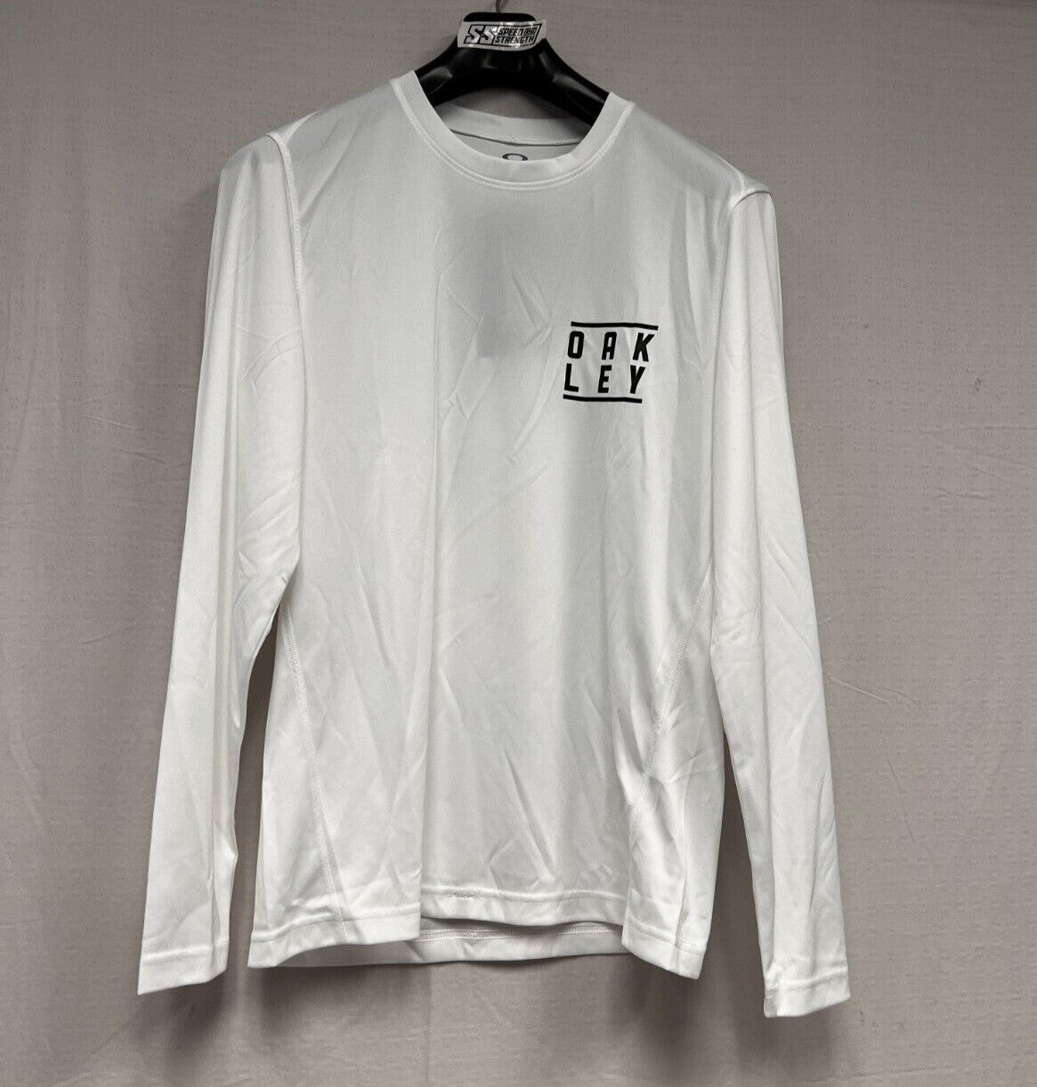 Oakley Longsleeve Surf Tee– ExtremeSupply.com