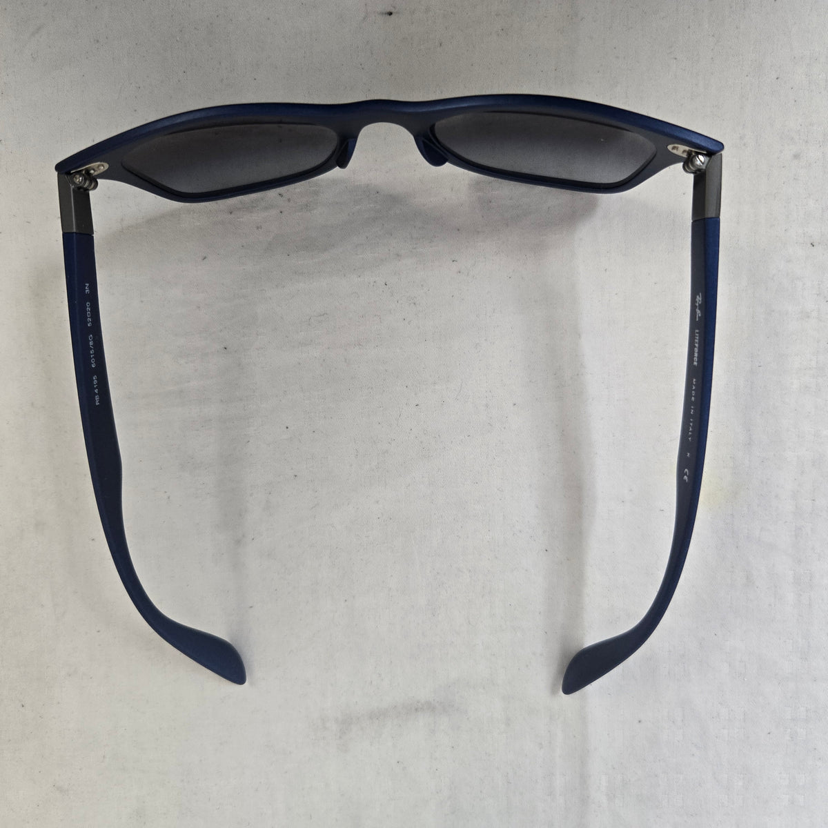 Ray Ban Liteforce Wayfarer Sunglasses Blue / Polarized Dark Grey Gradient Lens RB4195