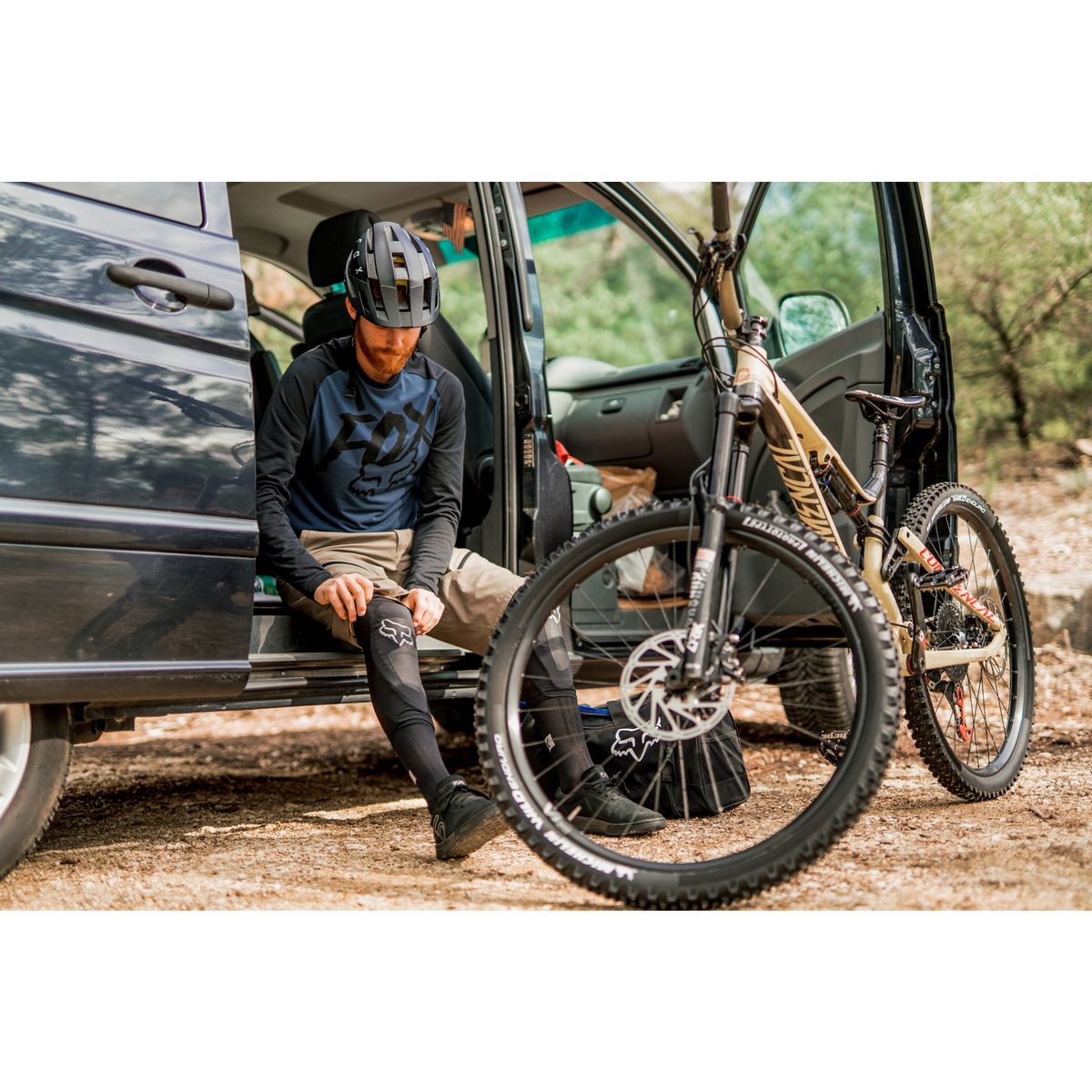 FOX エンデューロプロタイツ品番 ： 25134-001 Sサイズ Fox Racing Enduro Pro Knee Guard CLOSEOUT– ExtremeSupply.com