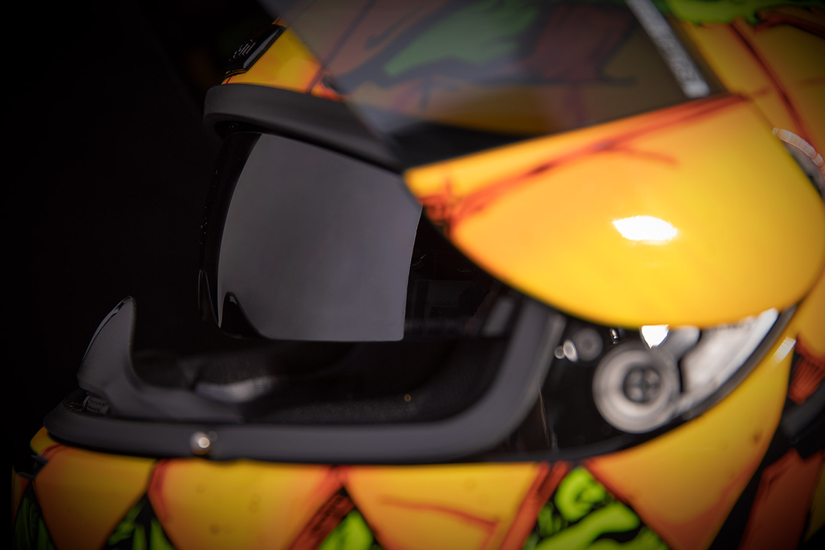 Icon Airform Helmet Trick or Street