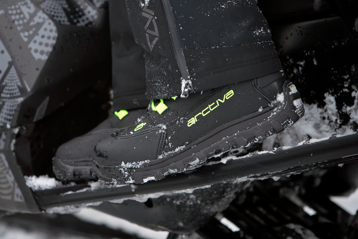 Arctiva Advance Boots - Black/Hi-Viz