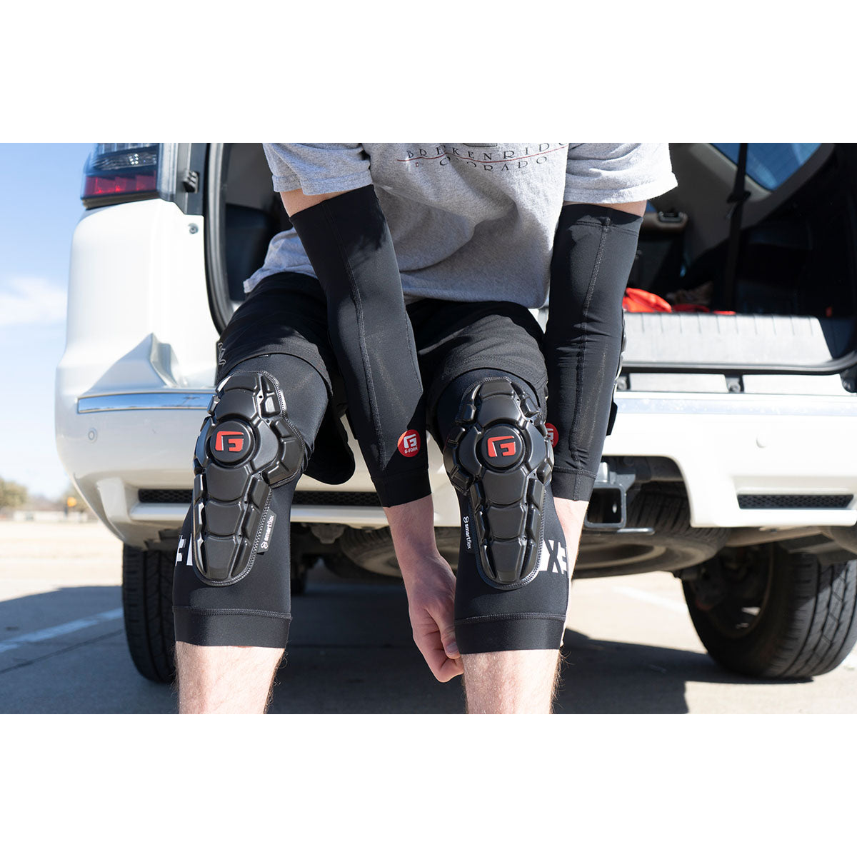 G-Form Pro-X3 Knee Guards