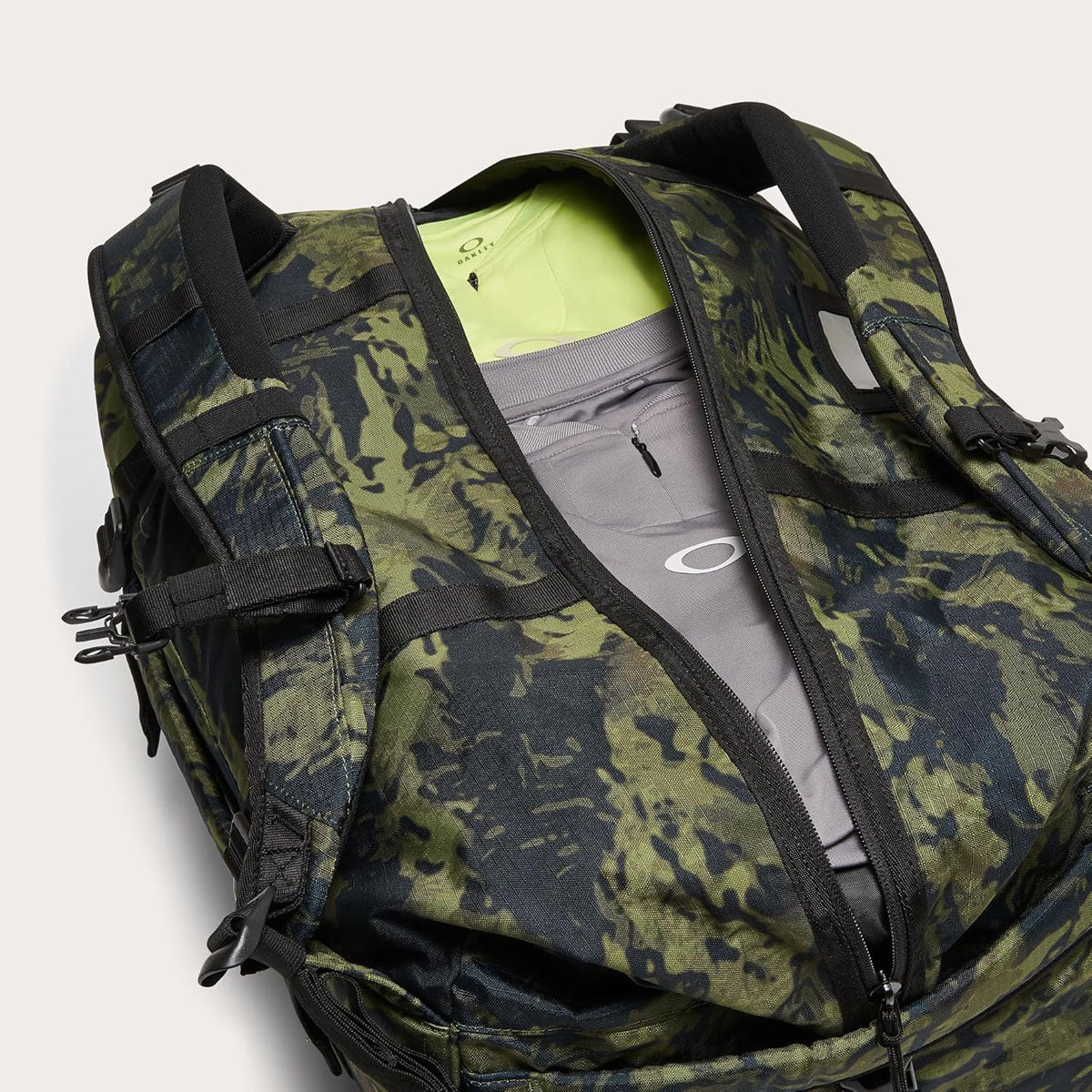 Oakley Road Trip RC 50L Duffle Bag