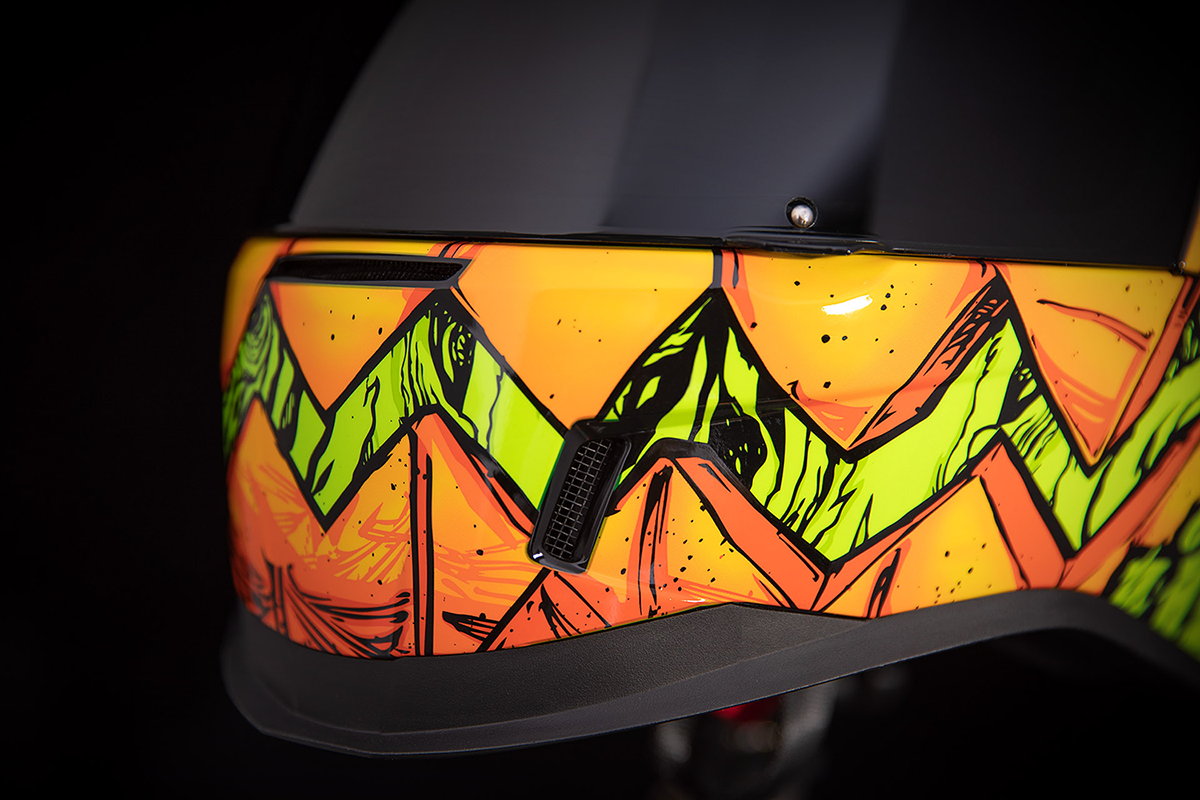 Icon Airform Helmet Trick or Street