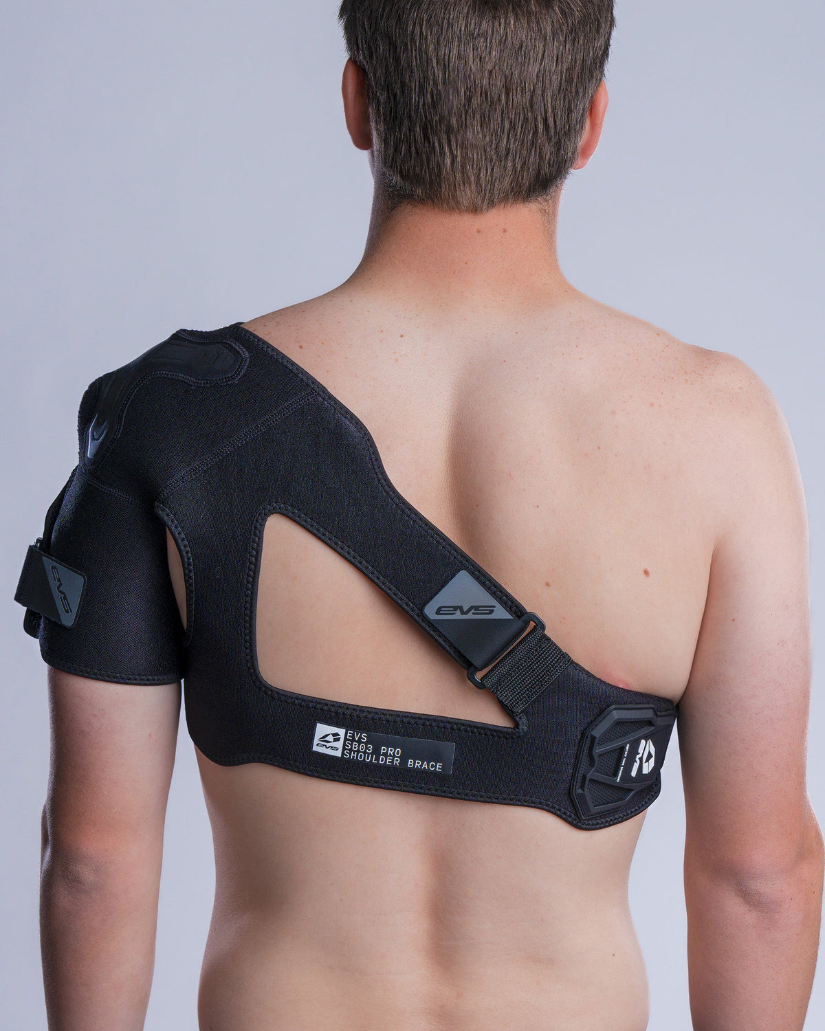 EVS SB03 Pro Shoulder Brace