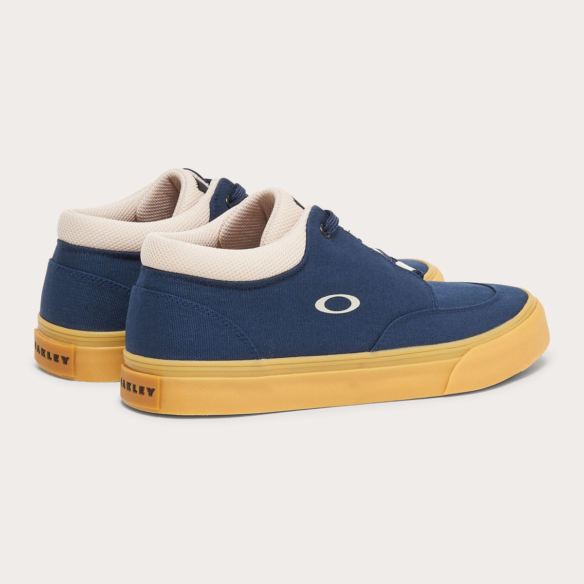 Oakley Banks Low Canvas Shoes