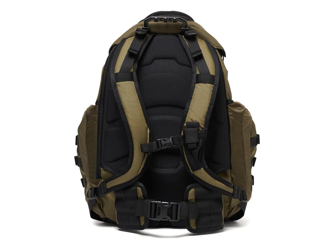 best oakley backpack for laptop Kitchen Sink cover main compartment secured by an adjustable clip closure Oakley Kitchen Sink