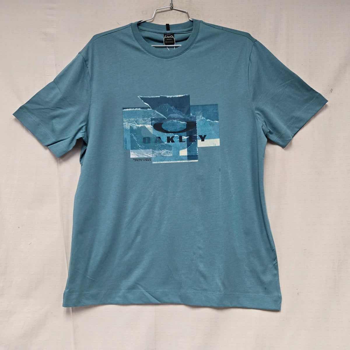 Oakley Mountain Camo Short Sleeve Tee