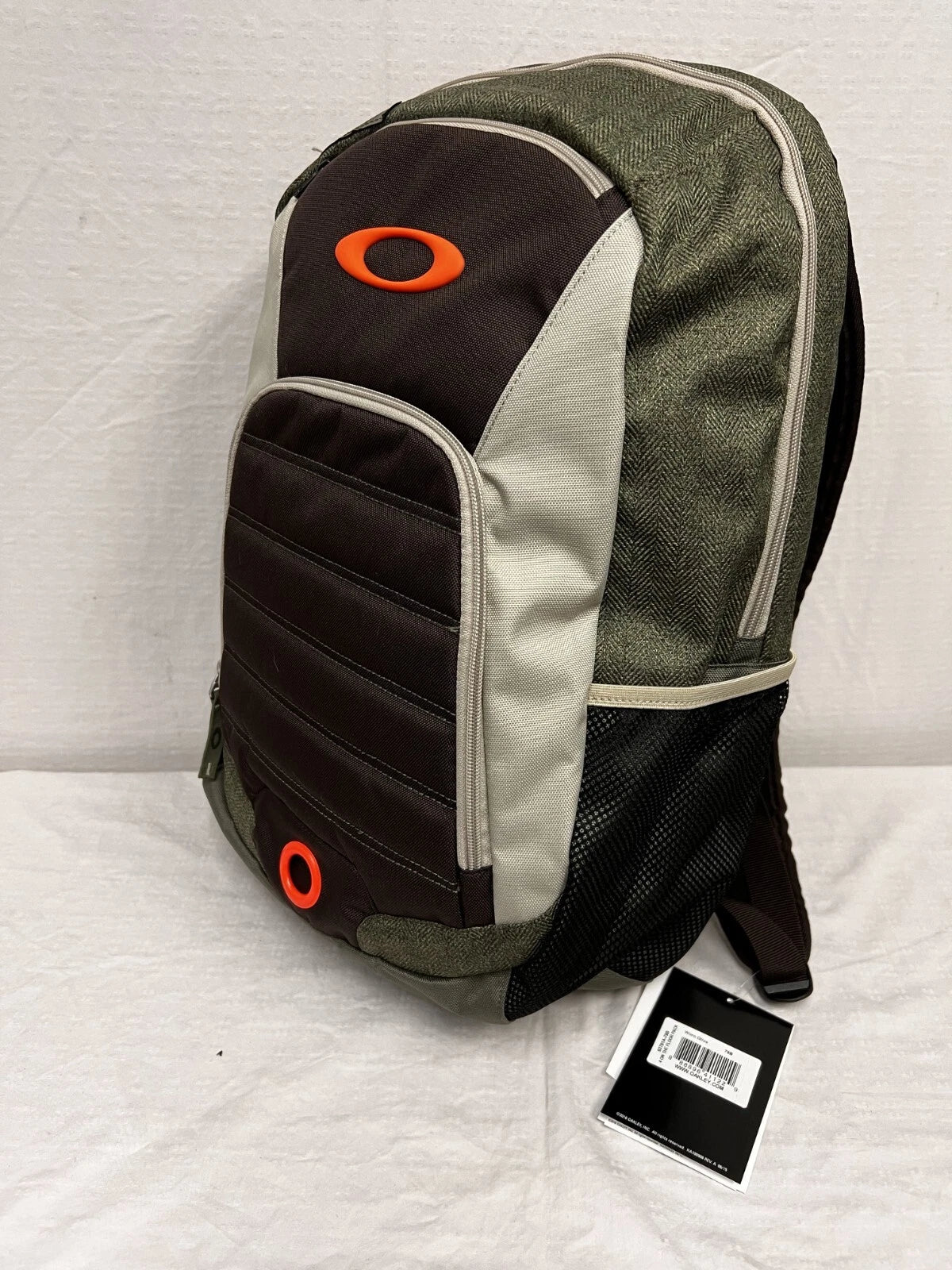 Oakley 4 On The Floor Backpack CLOSEOUT