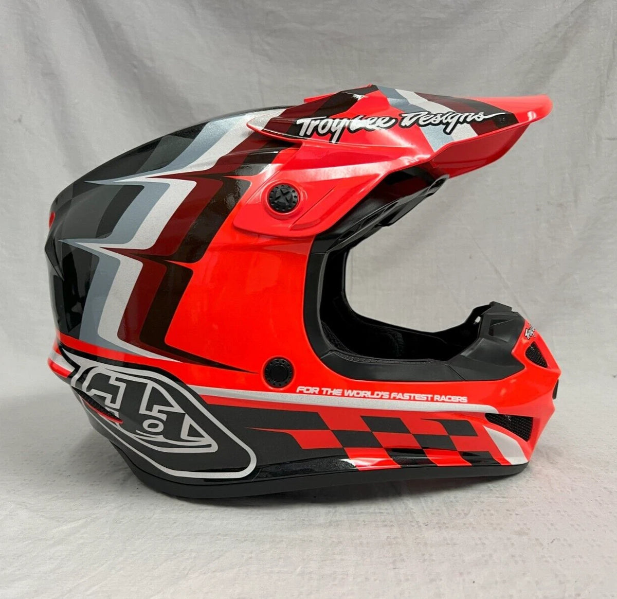 Troy Lee Designs SE4 Polyacrylite Helmet w/ MIPS *DISPLAY*