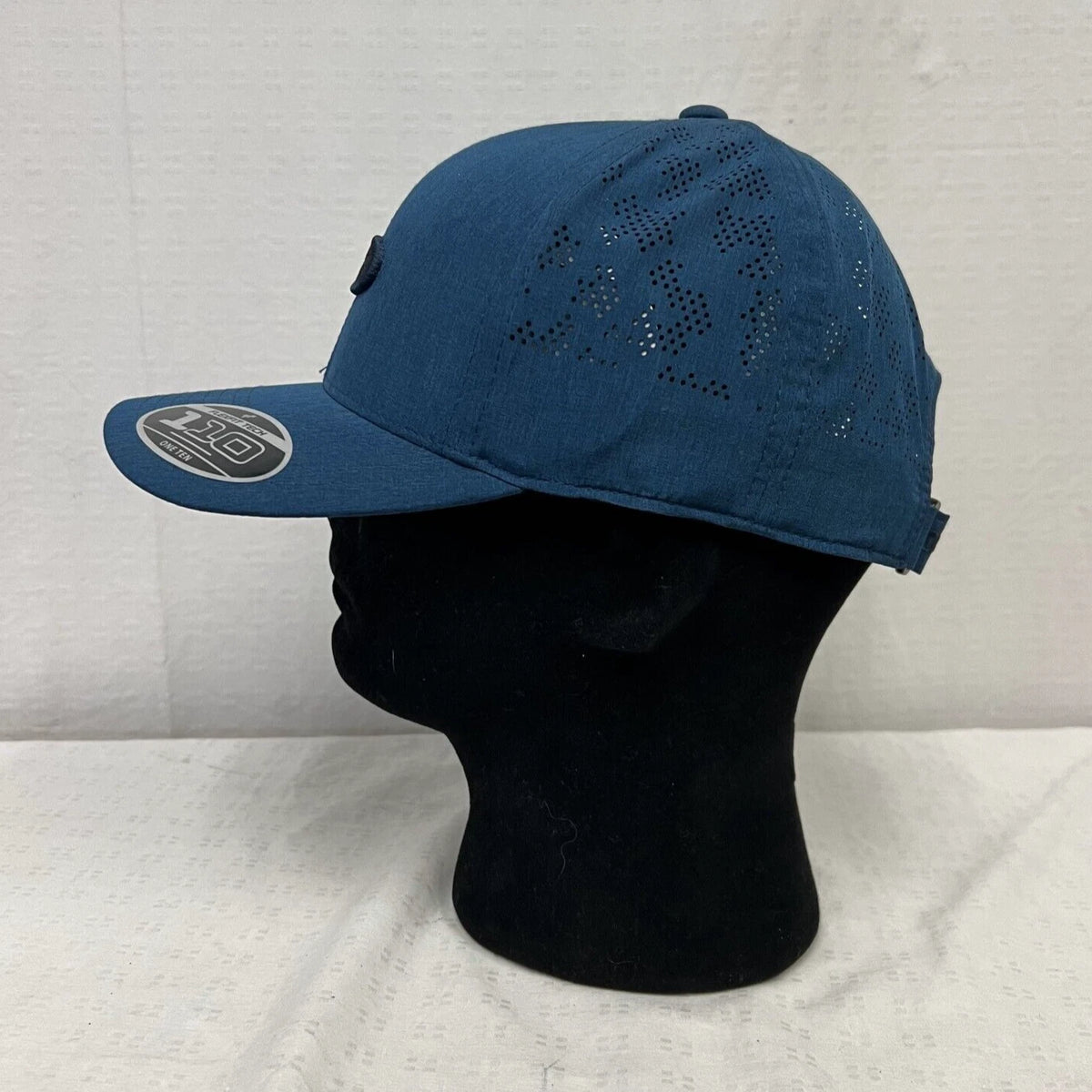Oakley Pro Formance Hat