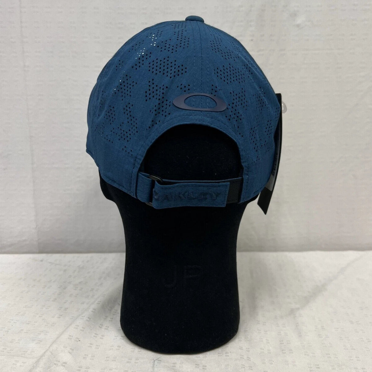 Oakley Pro Formance Hat