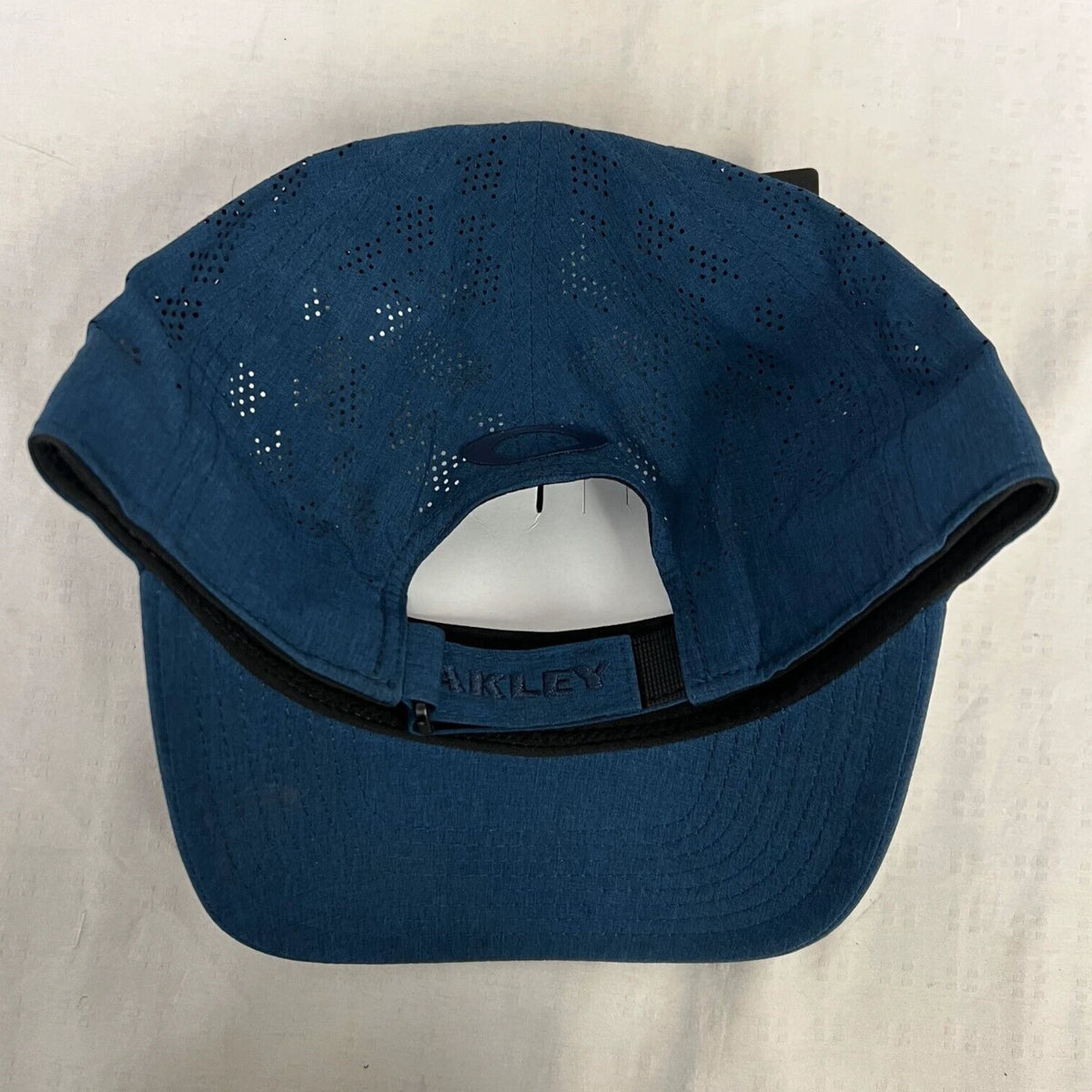 Oakley Pro Formance Hat