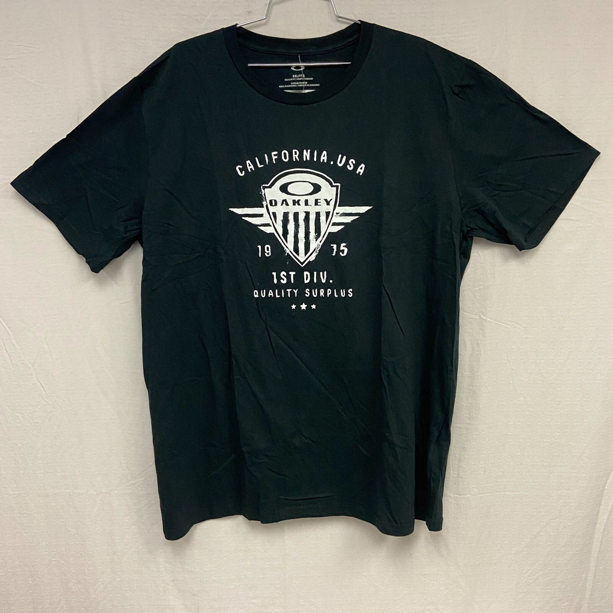 Oakley 1975 Distress Short Sleeve Tee