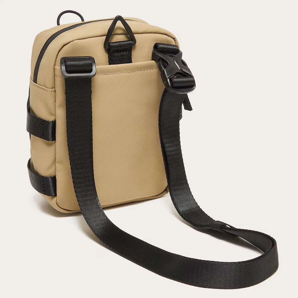 Oakley Rover Crossbody Bag