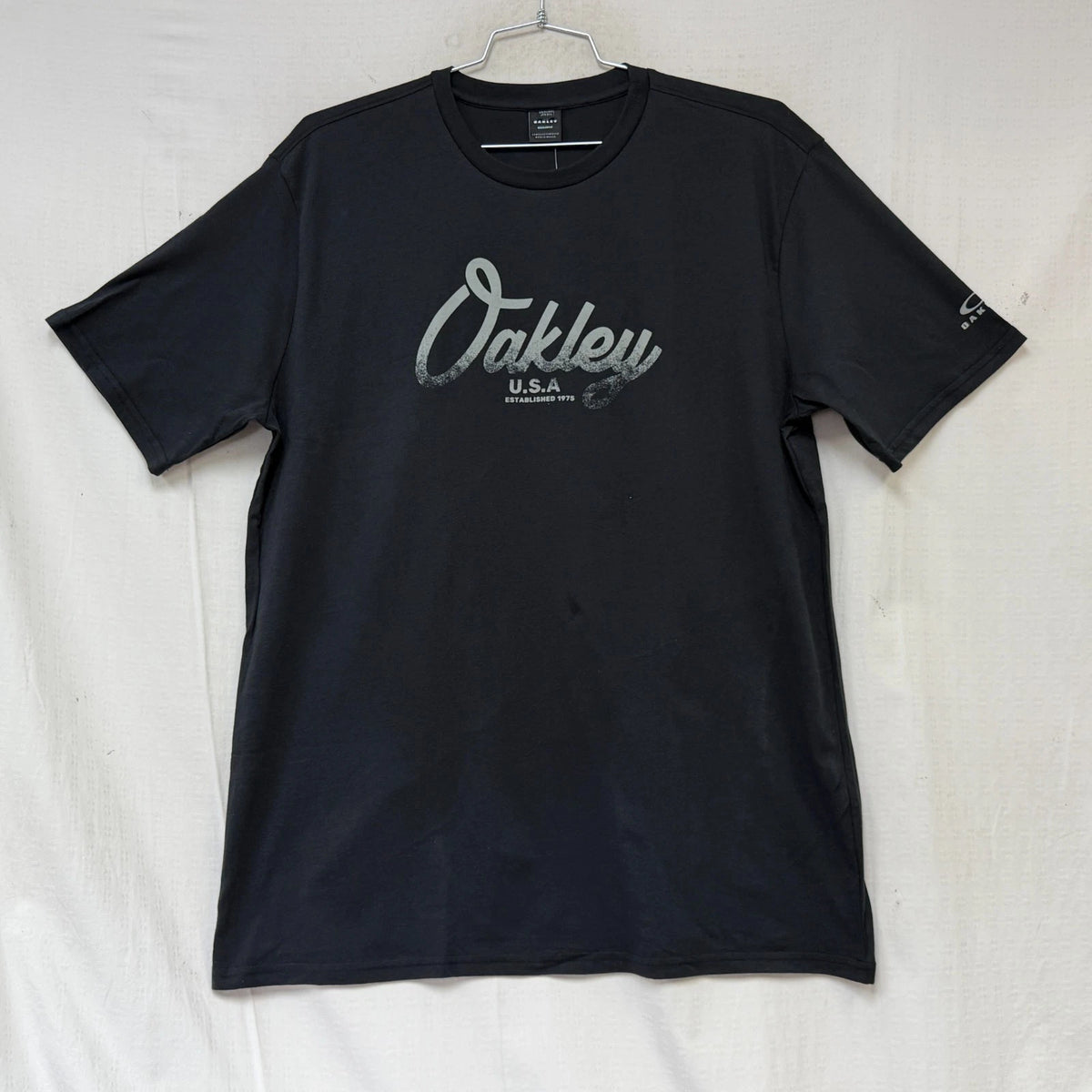 Oakley Script Short Sleeve Tee