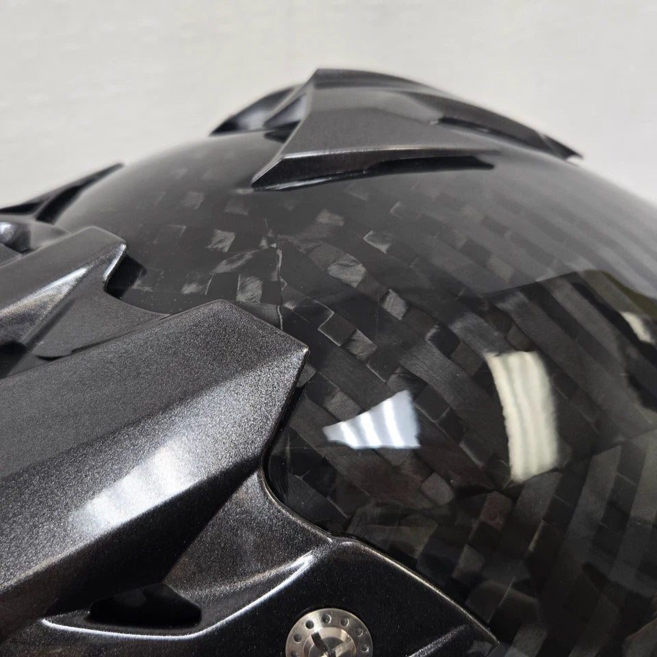 Troy Lee Designs SE3 Carbon Helmet w/ MIPS *BLEM*