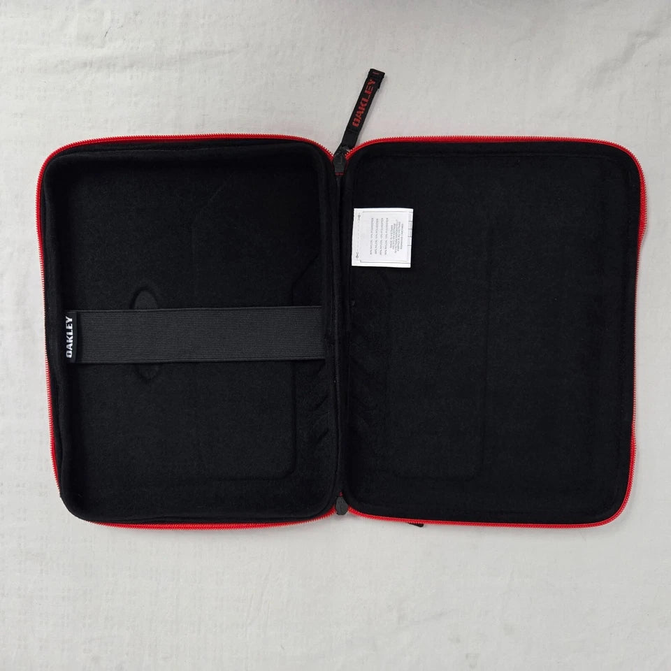 Oakley Ipad Zipper Case For iPad 2 / 3rd / 4th Generation