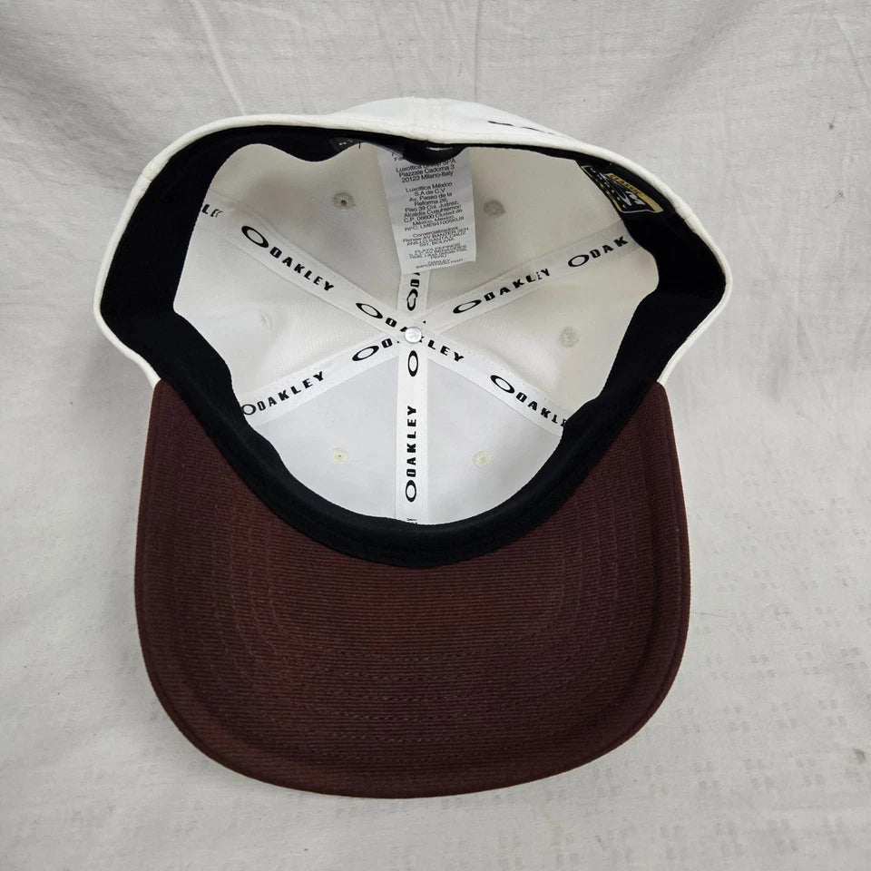 Oakley Tincan Hat *DISPLAY*
