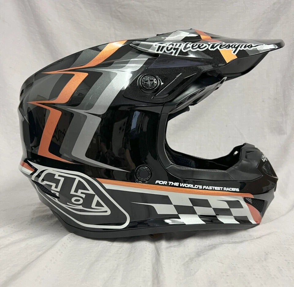 Troy Lee Designs SE4 Polyacrylite Helmet w/ MIPS *DISPLAY*