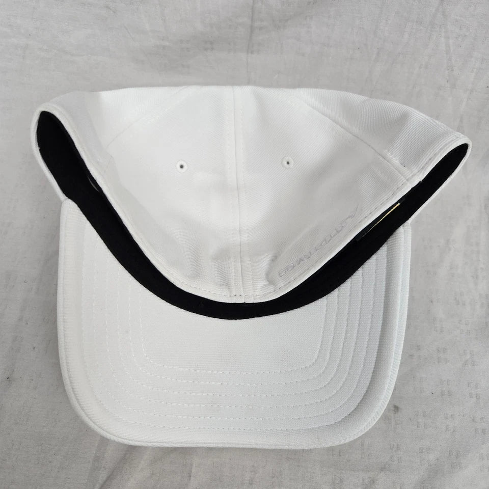Oakley 6 Panel Hat *DISPLAY*