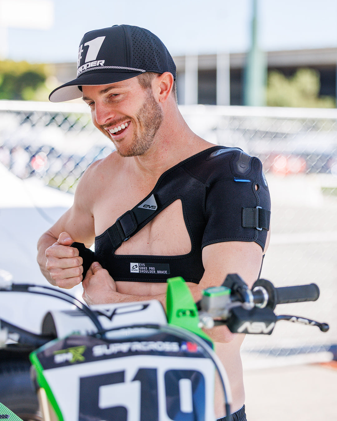 EVS SB03 Pro Shoulder Brace