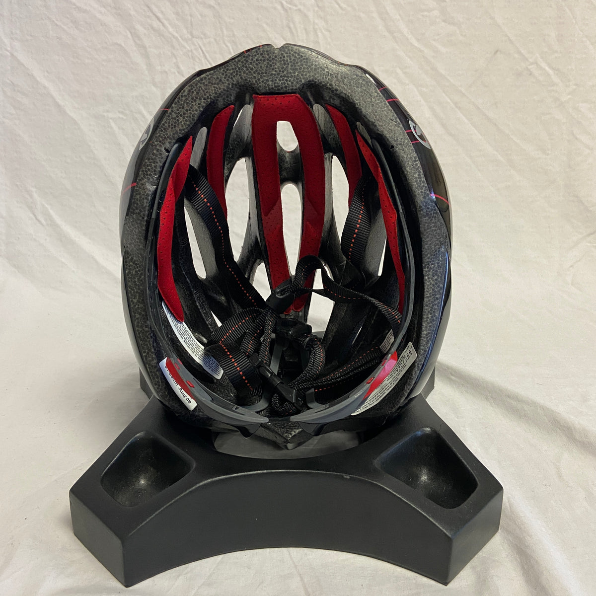 Giro Saros Road Helmet Black / Red Flames Small (Open Box) - ExtremeSupply.com