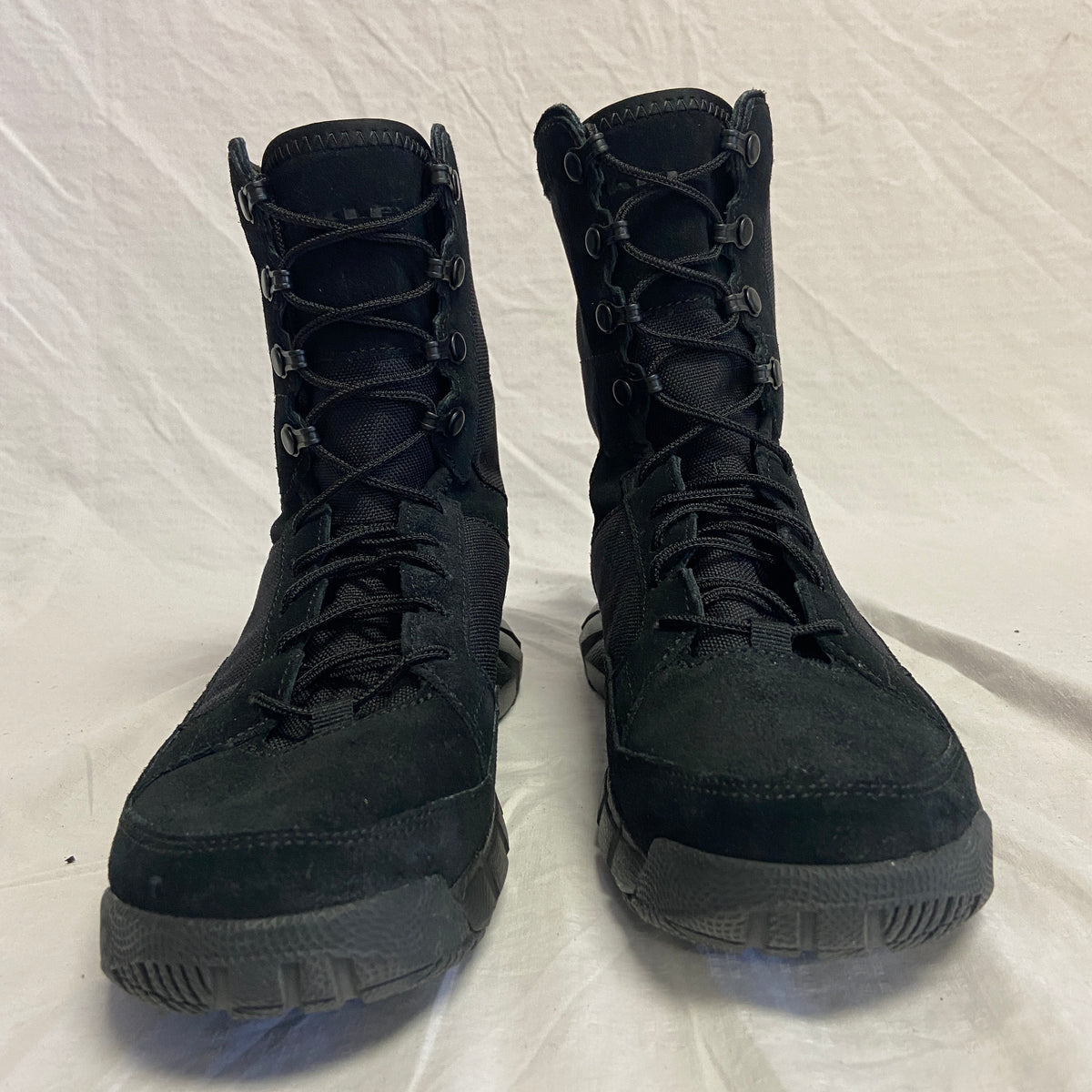 Oakley Light Assault 2 Boots Blackout Size 4.5 (Open Box) - ExtremeSupply.com